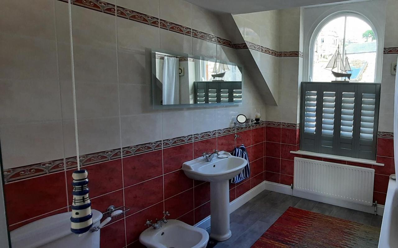 Newly Refurbished 2Nd Floor Apartment Lil Nauti Фоуи Екстериор снимка